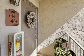 Photo #1: 240003363 Listing 