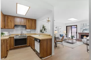 Photo #2: 240003369 Listing