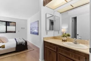 Photo #5: 240003369 Listing