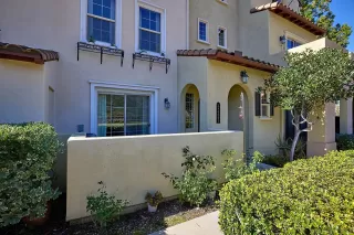 Photo #1: 240003383 Listing 