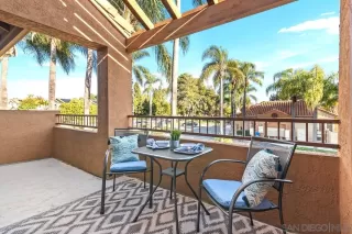 Photo #2: 240003386 Listing 