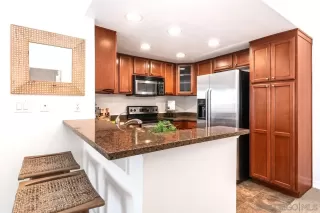 Photo #4: 240003386 Listing 