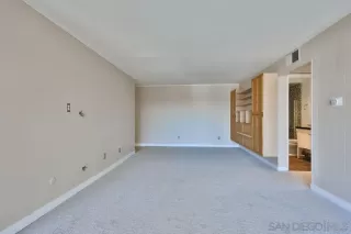 Photo #3: 240003407 Listing 