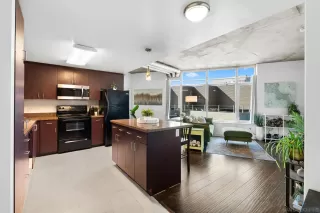 Photo #3: 240003435 Listing