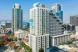 Photo #1: 240003440 Listing