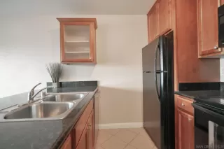 Photo #4: 240003466 Listing 