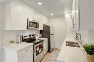 Photo #6: 240003483 Listing 