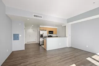 Photo #1: 240003486 Listing