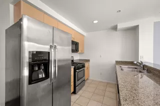 Photo #5: 240003486 Listing