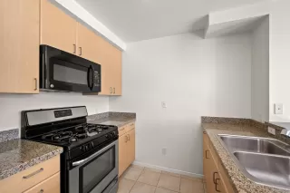 Photo #6: 240003486 Listing