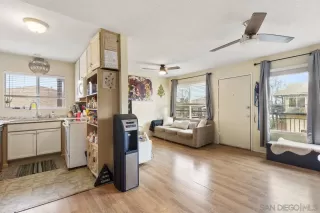 Photo #3: 240003496 Listing