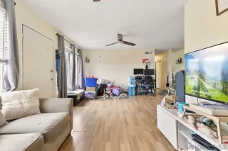 Photo #6: 240003496 Listing