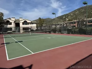 Photo #1: 240003502 Listing