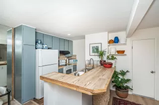 Photo #6: 240003516 Listing 