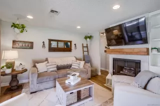 Photo #4: 240003539 Listing