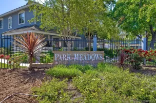 Photo #1: 240003547 Listing 