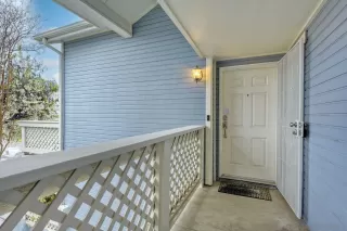 Photo #3: 240003547 Listing 