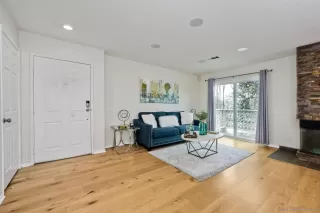 Photo #5: 240003547 Listing 