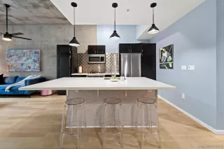 Photo #3: 240003664 Listing 