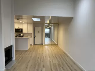 Photo #3: 240003680 Listing