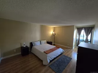 Photo #4: 240003681 Listing