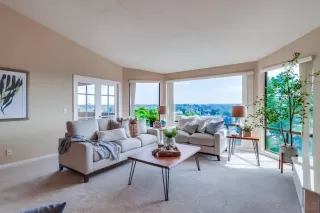 Photo #1: 240003692 Listing