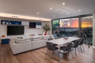 Photo #1: 240003705 Listing