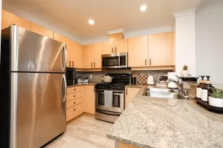 Photo #3: 240003755 Listing