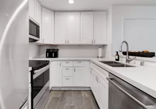 Photo #3: 240003775 Listing 