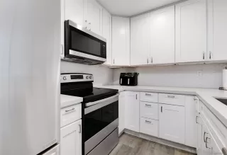 Photo #6: 240003775 Listing 