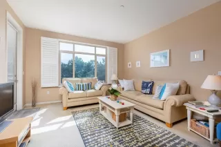 Photo #4: 240003802 Listing