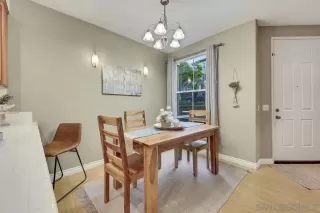 Photo #4: 240003804 Listing