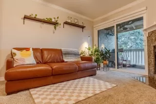 Photo #2: 240003806 Listing 