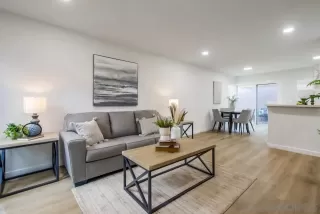 Photo #1: 240003842 Listing