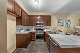 Photo #6: 240003843 Listing