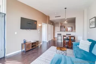 Photo #5: 240003852 Listing