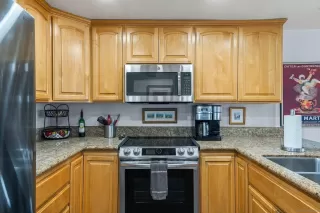 Photo #4: 240003861 Listing