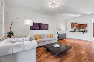 Photo #4: 240003881 Listing 