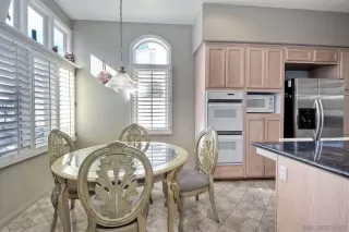 Photo #4: 240003885 Listing