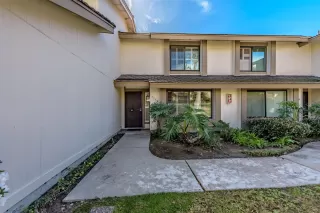 Photo #1: 240003892 Listing 