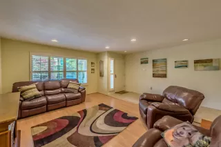 Photo #5: 240003892 Listing 