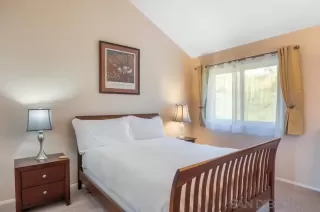 Photo #6: 240003911 Listing