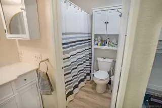 Photo #5: 240003946 Listing