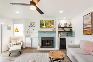 Photo #3: 240003947 Listing