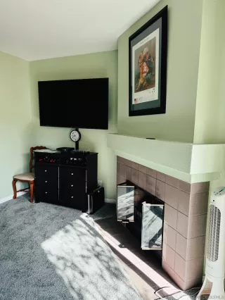 Photo #1: 240003961 Listing