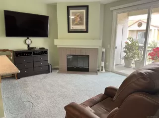 Photo #2: 240003961 Listing