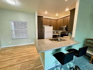 Photo #4: 240003961 Listing