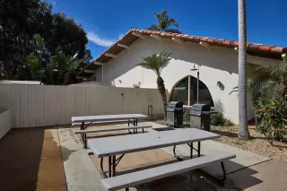 Photo #2: 240003965 Listing 