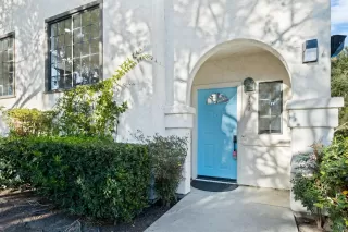 Photo #2: 240003980 Listing