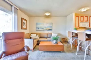 Photo #4: 240003989 Listing 